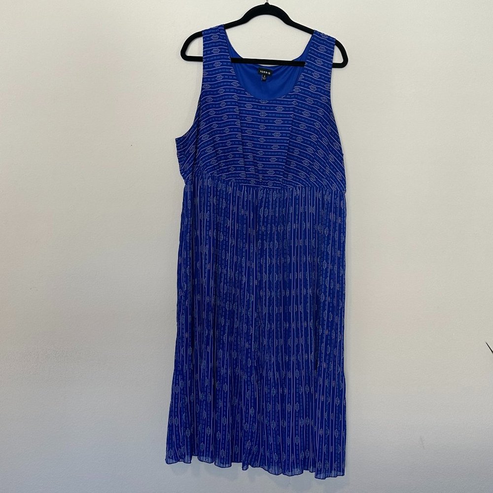 Torrid Electric Blue Medallion Chiffon Pleated Midi Dress